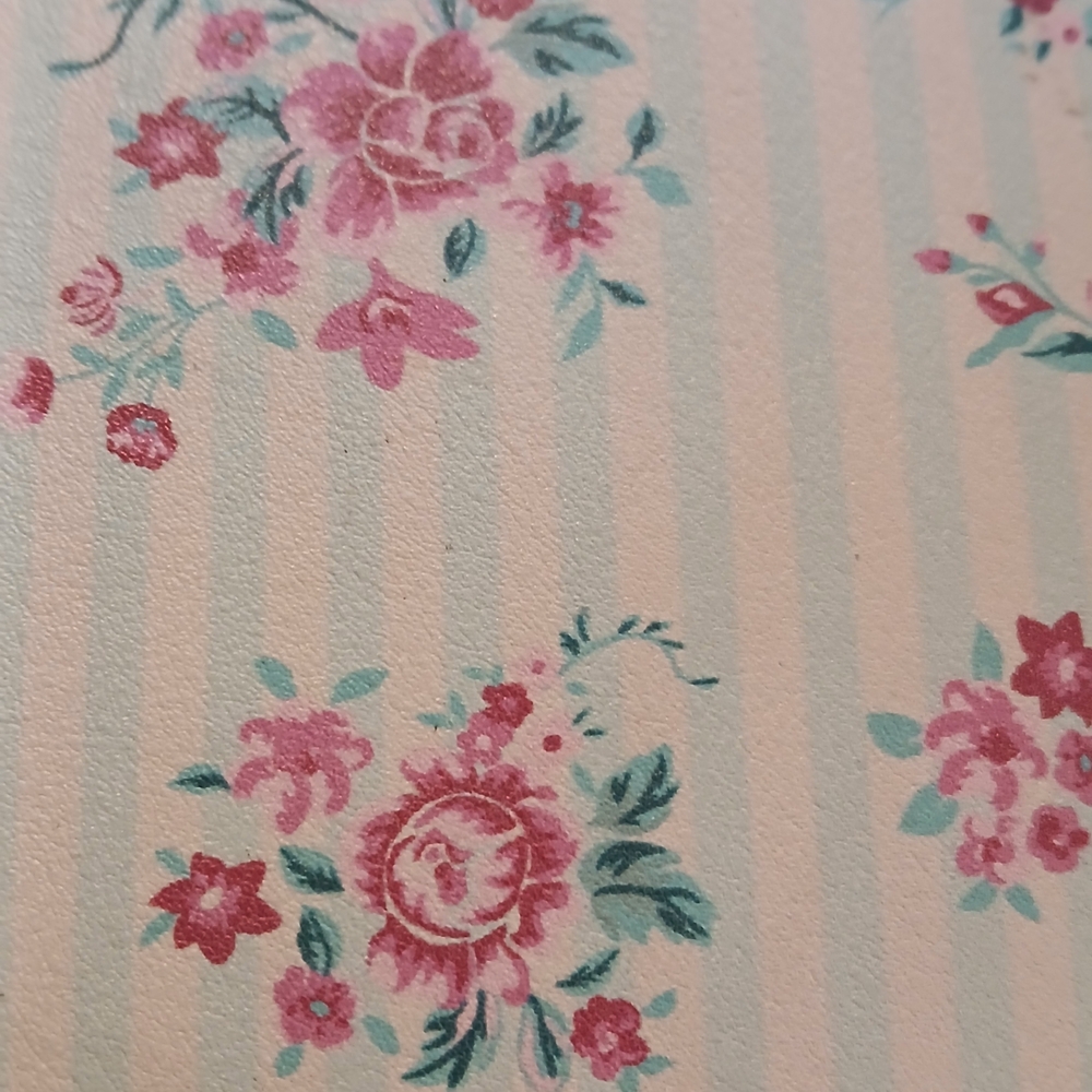 Round Floral Crossbody Bag Mint Pink Cottagecore Boutique NWOT - Picture 2 of 6